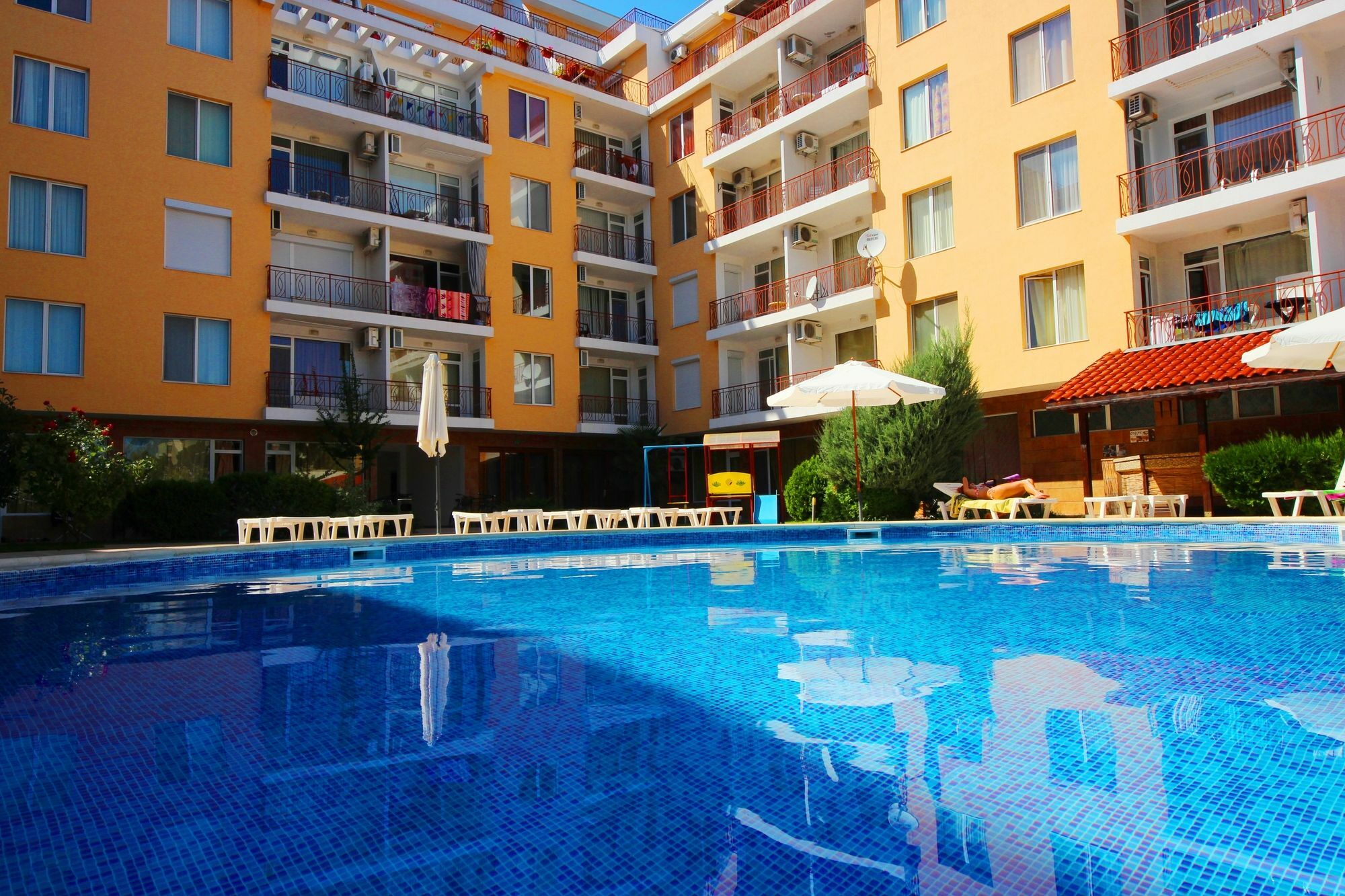 Sunny Day 1 - Menada Apartments Sunny Beach Exterior foto